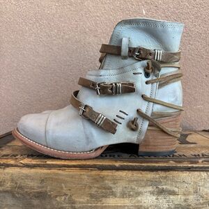 Freebird by Steven Crue Ankle Boot in Ice Off White/Tan